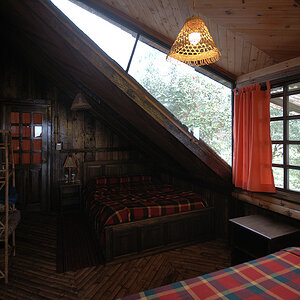 Hillside Cottage in Bella Vista 
1159  1