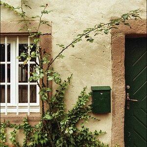 cR140905 001 2