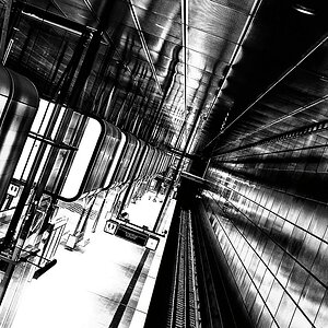 TS7 Hafen City,U4 024 DxO