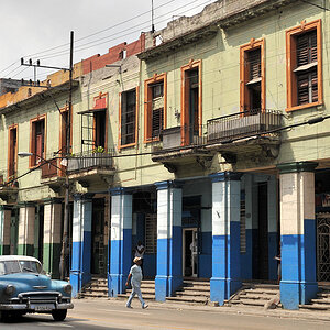 Chevrolet Deluxe Styleline im Centro
3304