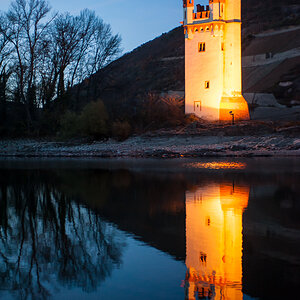 Mäuseturm Spiegelung 3638