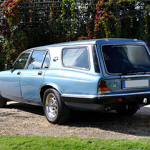 Jaguar XJ 12 Radford Estate 5488