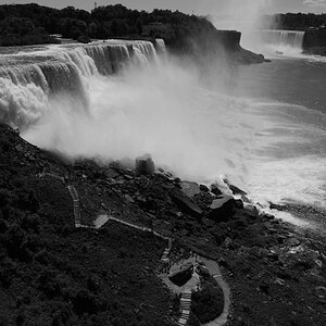 Niagarafälle b/w