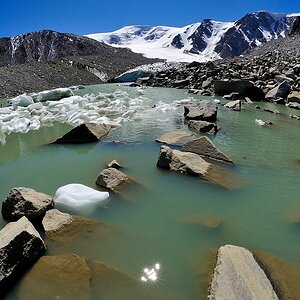2013 MGL 0976