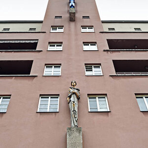 Marxhof 002