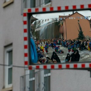 Buurefasend Hauingen 138322. Februar 2015

Liveübertragung im Analogfernsehn