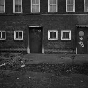 Altona 7