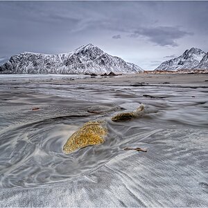 Flakstad