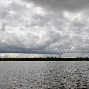 Wolken über der Elbe