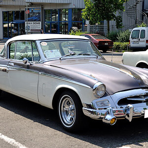 Studebaker President Speedster 8138