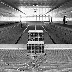 Helios Schwimmhalle, 1