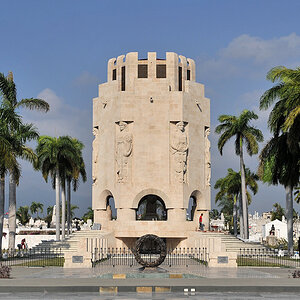 Grab von Jose Martí
Santiago de Cuba
9700