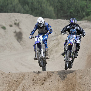 12423 Cross