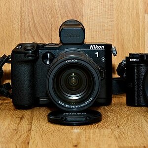 Familienbande Nikon 1, 2x J5, 1x V3