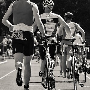 2015 05 WN Triathlon DSH 3370 1 sw col y k