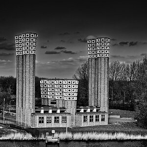 2015 04 04 Ventilationsystem Velsertunnel Nordseekanal,Amsterdam 095 DxO