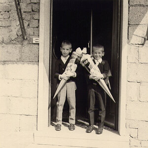 Scan000122
1969, zusammen mit meinem älteren Bruder