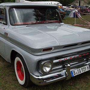Chevrolet 1