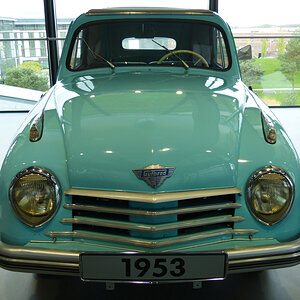 Gutbrod 700E