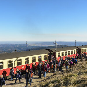 D716672