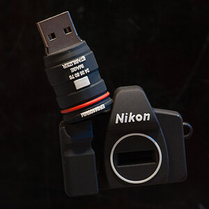 Nikonusb2t