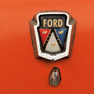 Ford in Havanna
4182