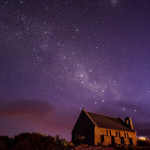 Milky Way and clouds Tekapo klein