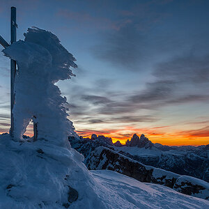 Sonnenaufgang am Gipfel der Helltaler Schlechten