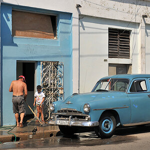 Autowäsche in Cienfuegos
Plymouth
6870a