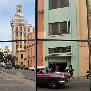 Spiegelung in Havanna
1129