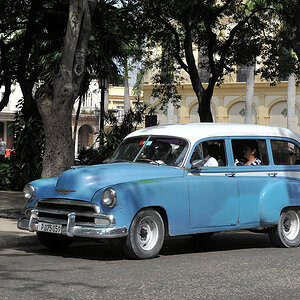 hellblau in Havanna
 1325