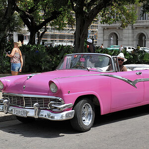 Ford Failane in Havanna
1343
