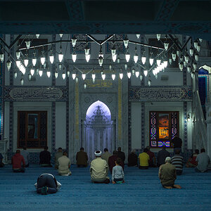Abendgebet Moschee neu