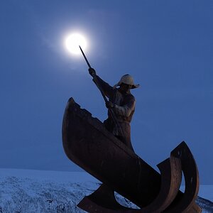 s482 Tromsö Denkmal 8278  1 h