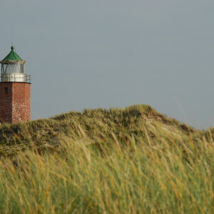 Leuchtturm am roten Kliff von Kampen auf Sylt