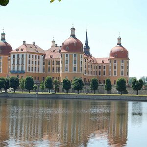Schloss im Wasser