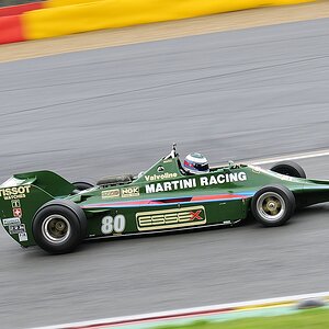 80 LOTUS 80 (9)