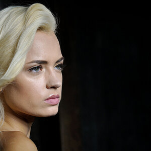 Blond 2