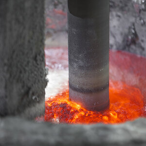DeGassing - durch einschiessen von Gas werden die Schmutzpartikel an die Oberflaeche Getrieben