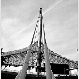 Streben
Fuji Acros 100, Emofin