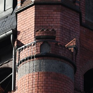 Test 2   100% crop   Blende 1,8