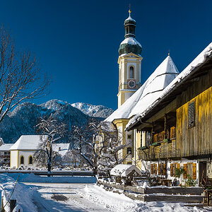 Winter im Gebirgsdorf