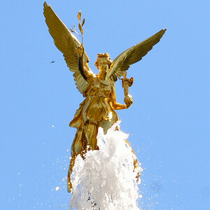 surfende friedensengel