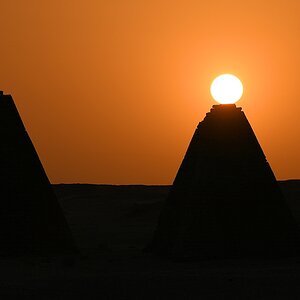 s490 Karima Pyramiden 4592