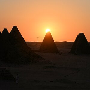 s990 Karima Pyramiden 7641