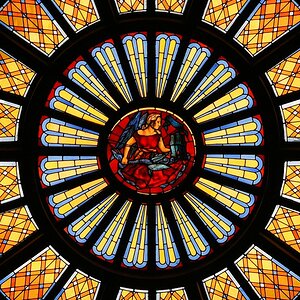Glasfenster in der Basilika von Yamoussoukro

s175 Yamoussoukro Basilika 5968