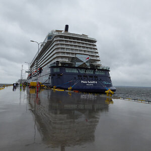 Mein Schiff 4
