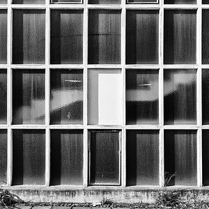 face to face
(NOA Hauptgebäude Detail)