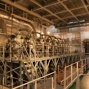 Maschine 1704 Zylinderstation mit 7 Triebwerken