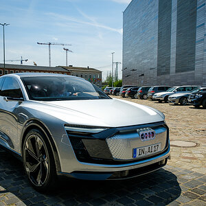 Audi 4200